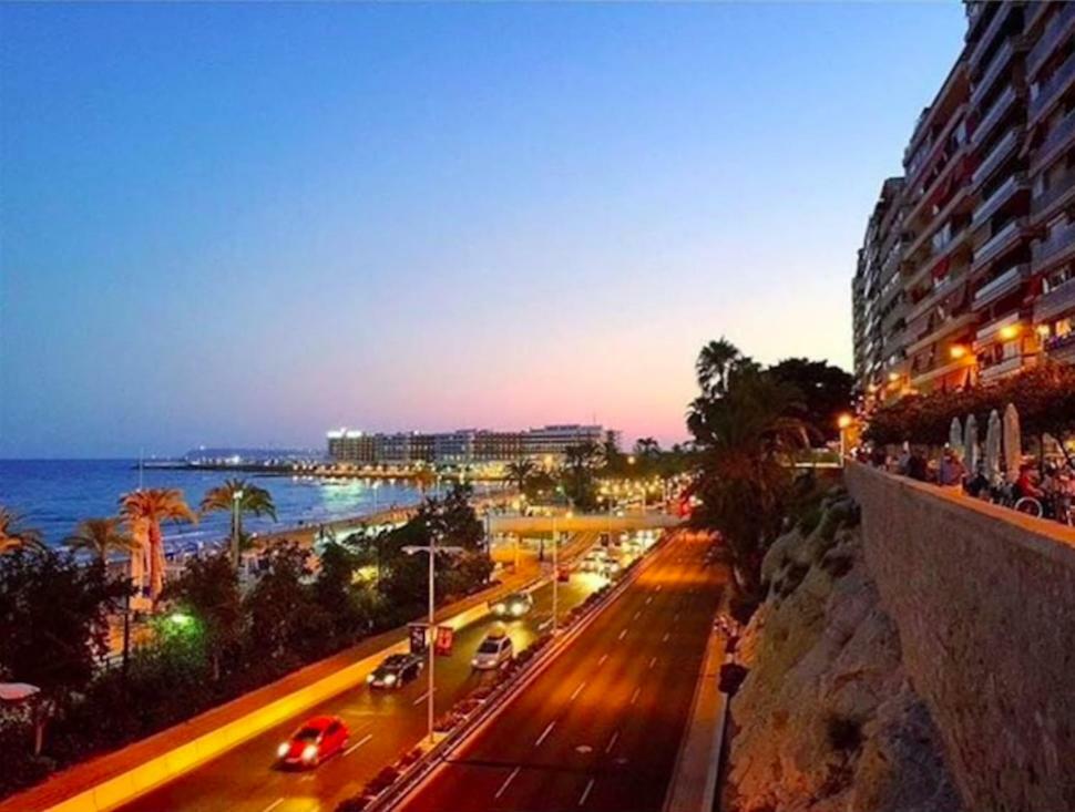 Lovely, New, Bright 3 Mins To Beach Apt 105 Sq Meters Αλικάντε Εξωτερικό φωτογραφία